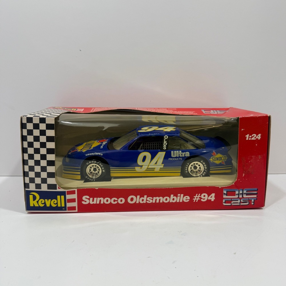 Revell Sunoco Oldsmobile #94 Diecast 1:24 Blue Terry Labonte NASCAR 8685